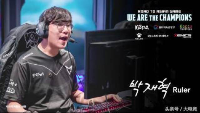 波兰主帅：要帮扎莱夫斯基找回状态；我觉得莱万还没决定未来