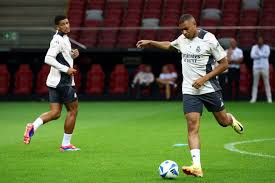 场就建立了 场就建立了