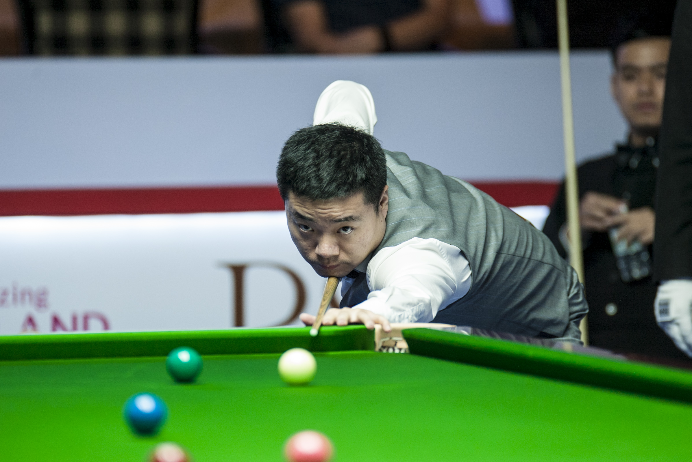 深化话题 深化话题